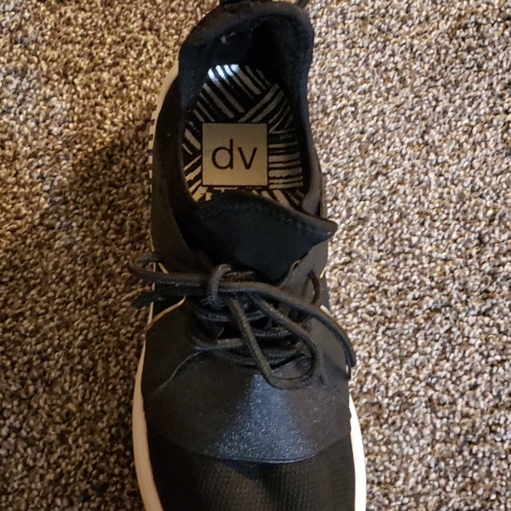 Shoes - Picture 3 of 3
